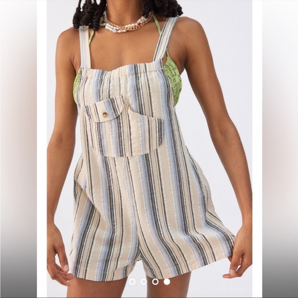 brand new urban outfitter romper small - Picture 4 of 4